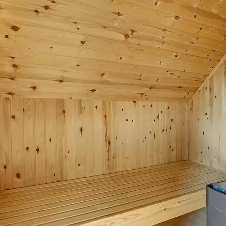 3 Bedroom Cozy In * ブラーバンド