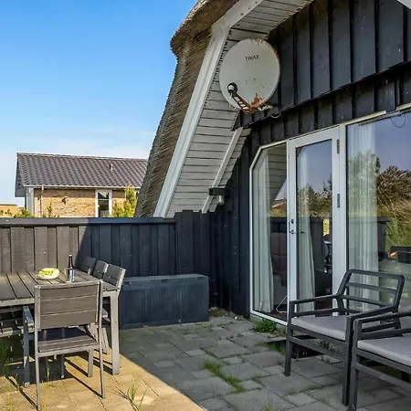 3 Bedroom Cozy In * ブラーバンド
